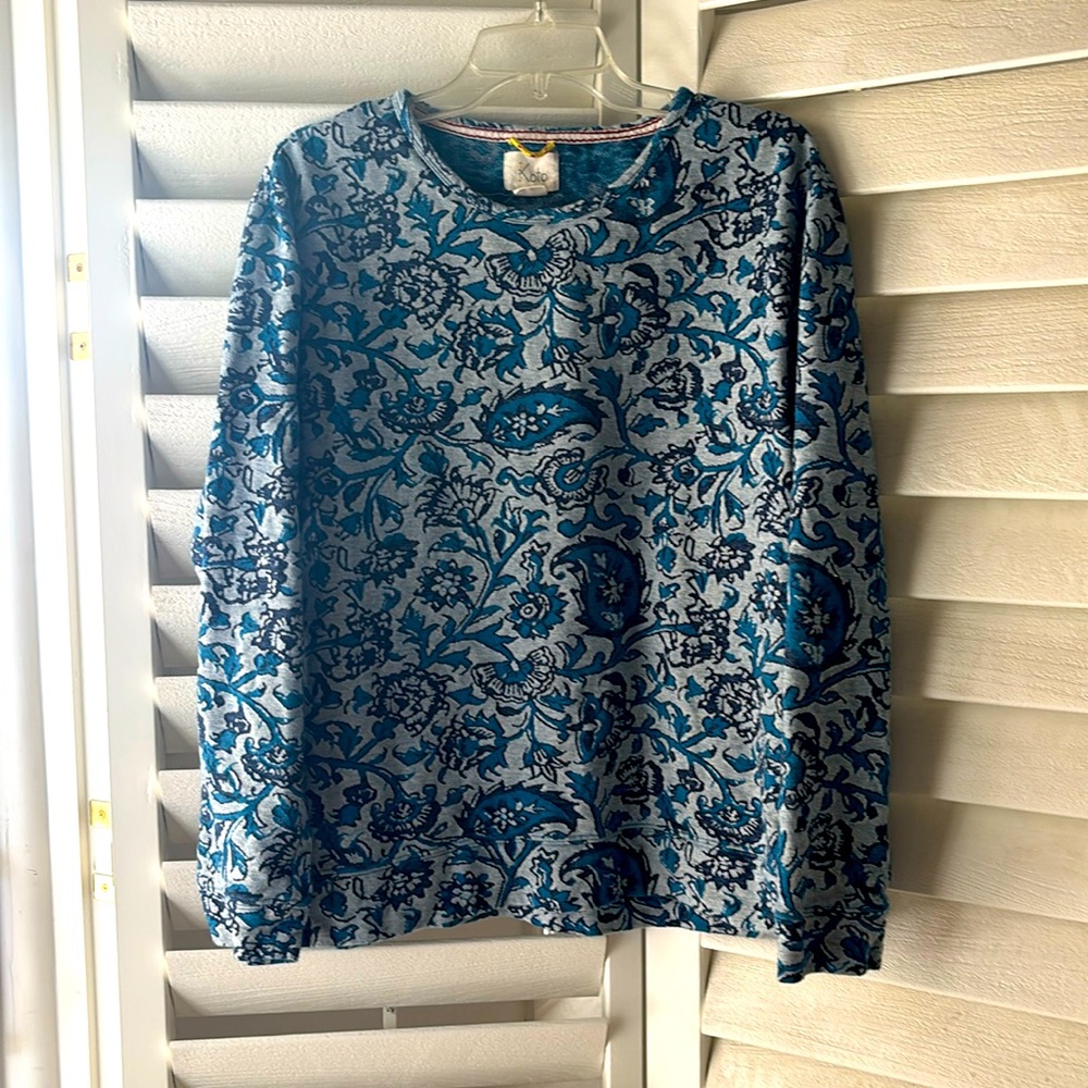 Urban Outfitters Koto Paisley Floral Print Long Sleeve Round Neck Sz LRG - Picture 1 of 12